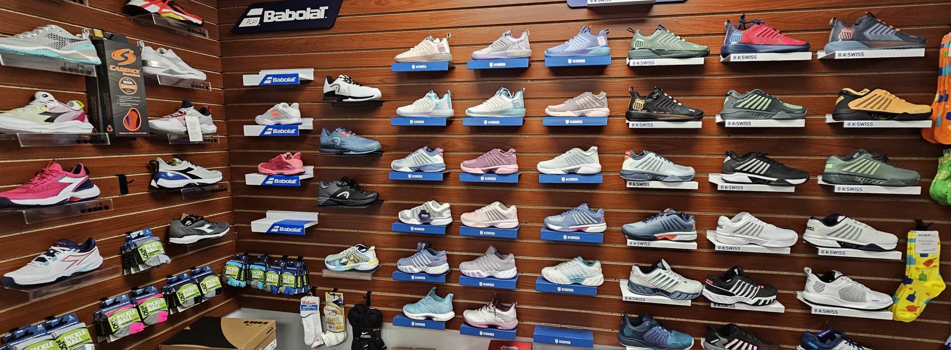 The right shoe discount store